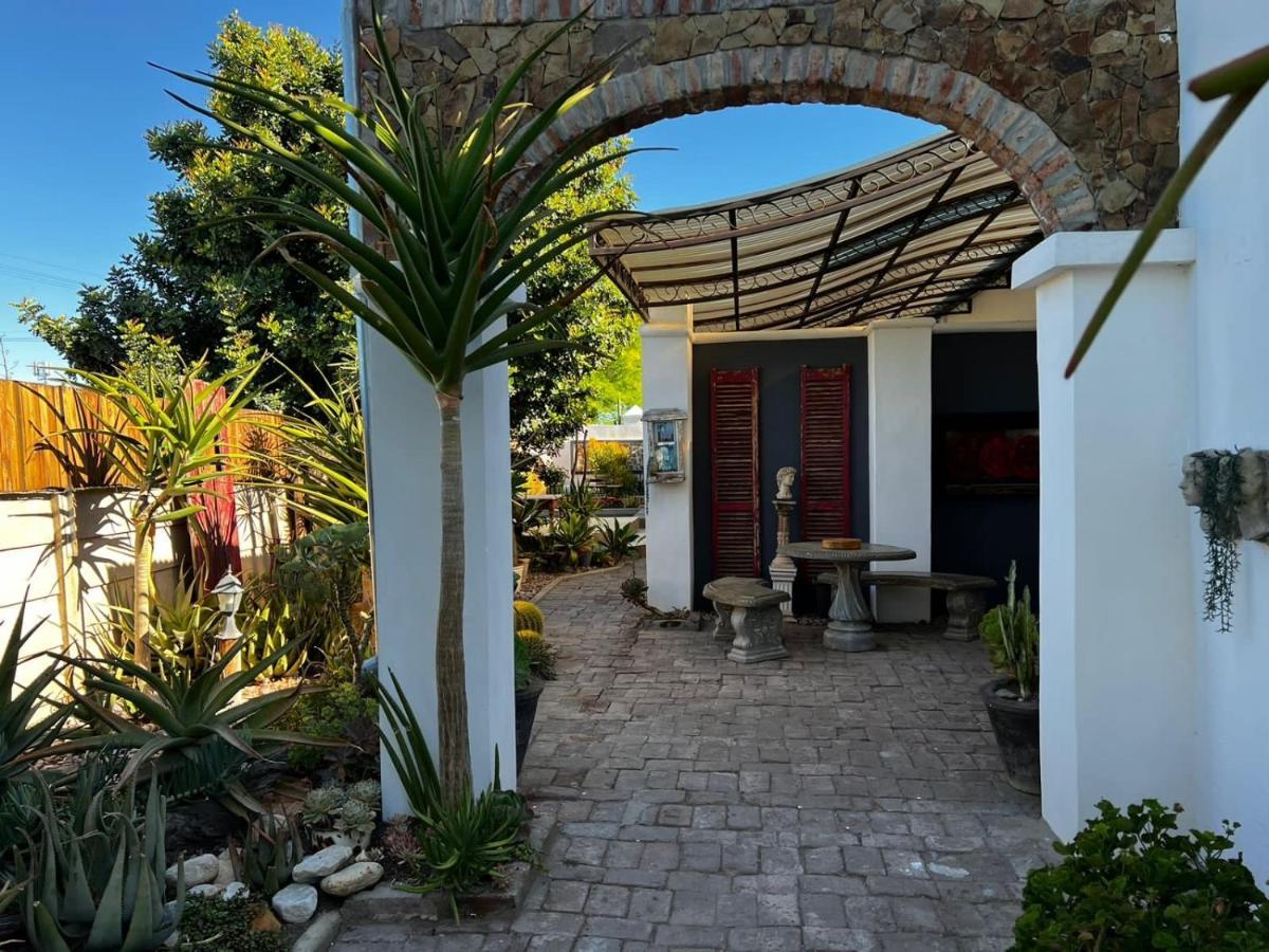 Villa Contessa Бофорт-Уэст Экстерьер фото